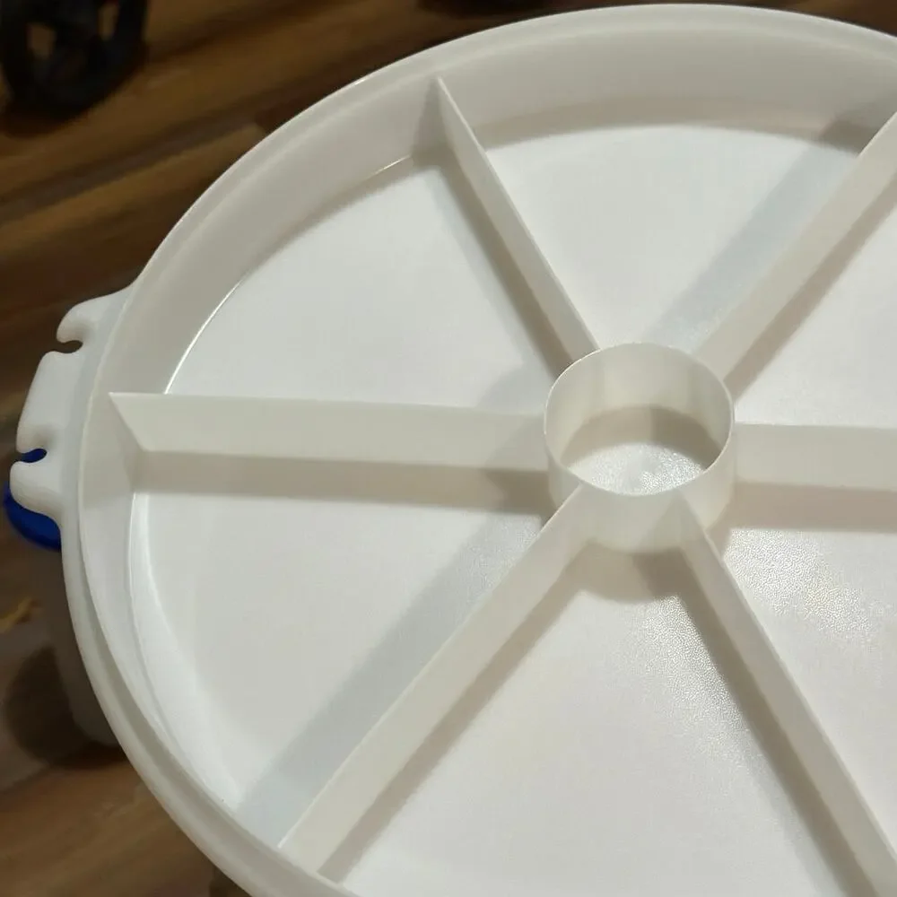 Tupperware Lot 2. Consists of 23 pieces large and small, mostly vintage. Clean.